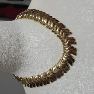 Vintage Elegant Gold Chevron Necklace